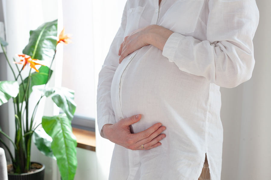 妊娠中に歯周病が起こりやすい理由